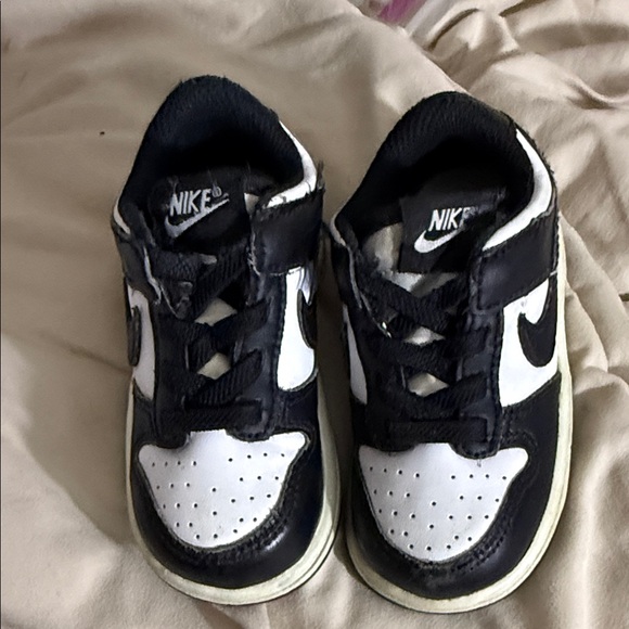Nike Kids Black and White Sneakers